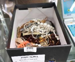 Lot 290