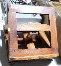 Lot 563