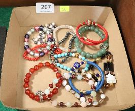 Lot 207