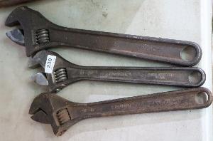 Lot 230