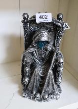 Lot 402