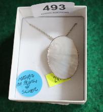 Lot 493