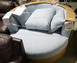 Lot 185