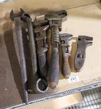 Lot 253