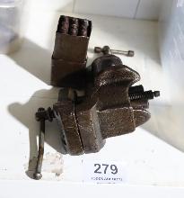 Lot 279