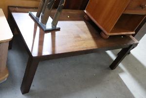 Lot 77