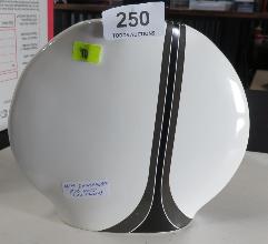 Lot 250