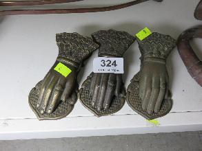 Lot 324