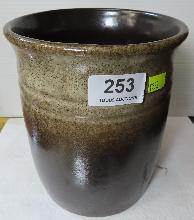 Lot 253