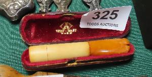 Lot 325
