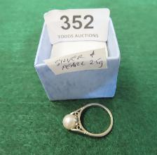 Lot 352