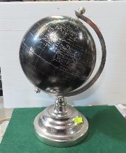Lot 402