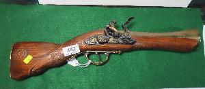 Lot 442