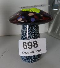 Lot 698