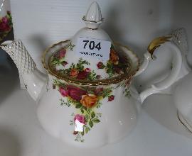 Lot 704