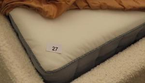Lot 27
