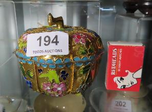 Lot 194