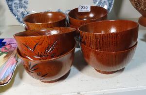 Lot 220