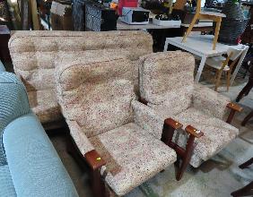 Lot 215