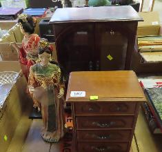 Lot 587