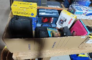 Lot 696