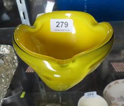 Lot 279