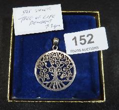 Lot 152