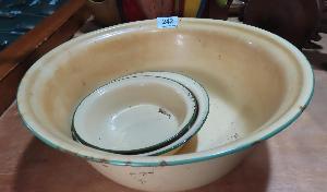 Lot 242