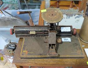 Lot 351