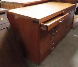 Lot 137