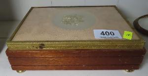 Lot 400
