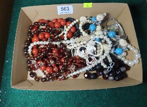 Lot 563
