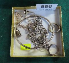 Lot 566