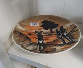 Lot 323