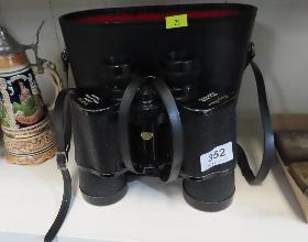 Lot 352