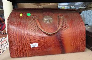 Lot 412