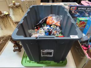 Lot 587