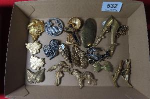 Lot 532