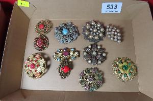 Lot 533