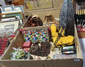 Lot 607