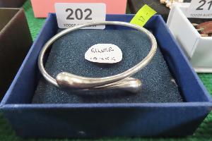 Lot 202