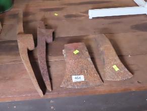 Lot 464