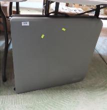 Lot 556