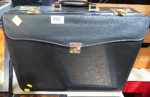Lot 202