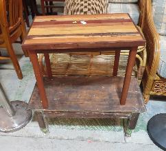 Lot 211