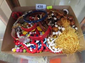 Lot 438