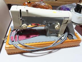 Lot 560
